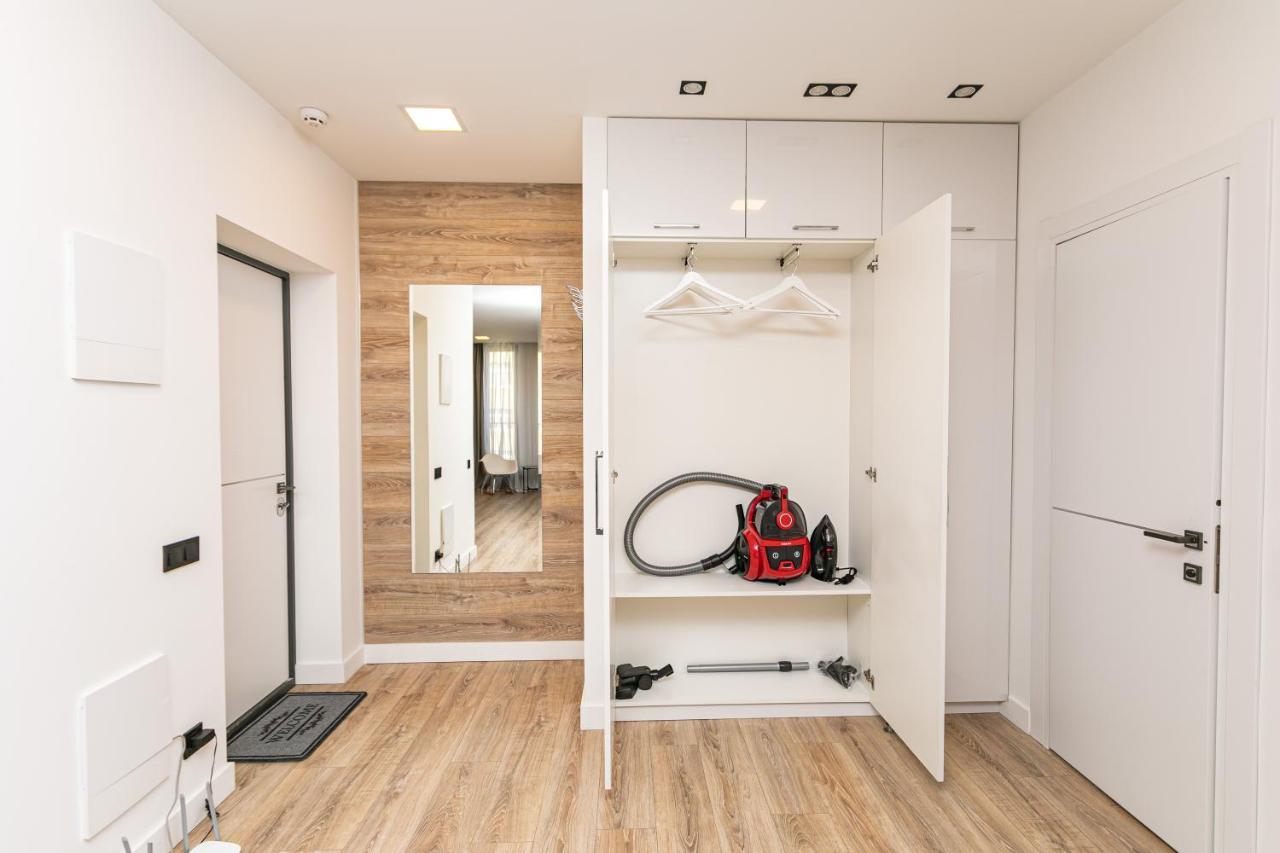 Petrovdom 190-199-216 In Spacious Apartments At Rc New York Concept House Kiev Luaran gambar