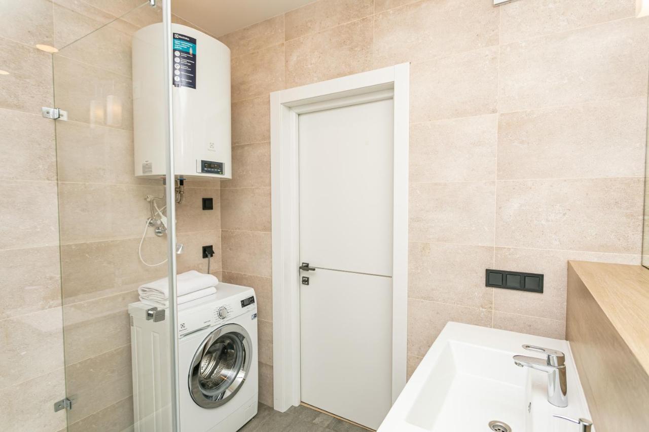 Petrovdom 190-199-216 In Spacious Apartments At Rc New York Concept House Kiev Luaran gambar