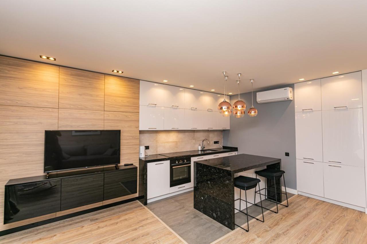 Petrovdom 190-199-216 In Spacious Apartments At Rc New York Concept House Kiev Luaran gambar