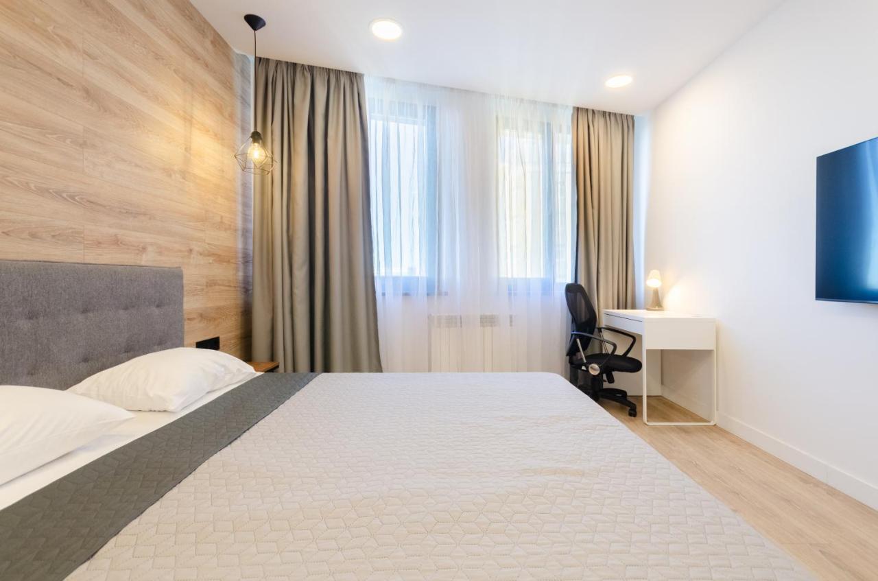 Petrovdom 190-199-216 In Spacious Apartments At Rc New York Concept House Kiev Luaran gambar