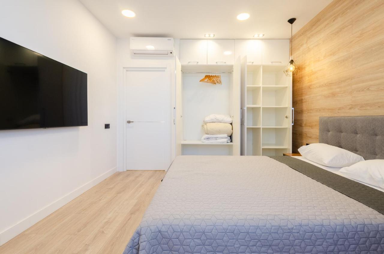 Petrovdom 190-199-216 In Spacious Apartments At Rc New York Concept House Kiev Luaran gambar